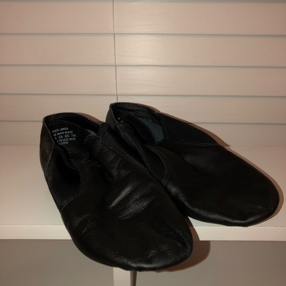 Black Capezio Jazz Shoes